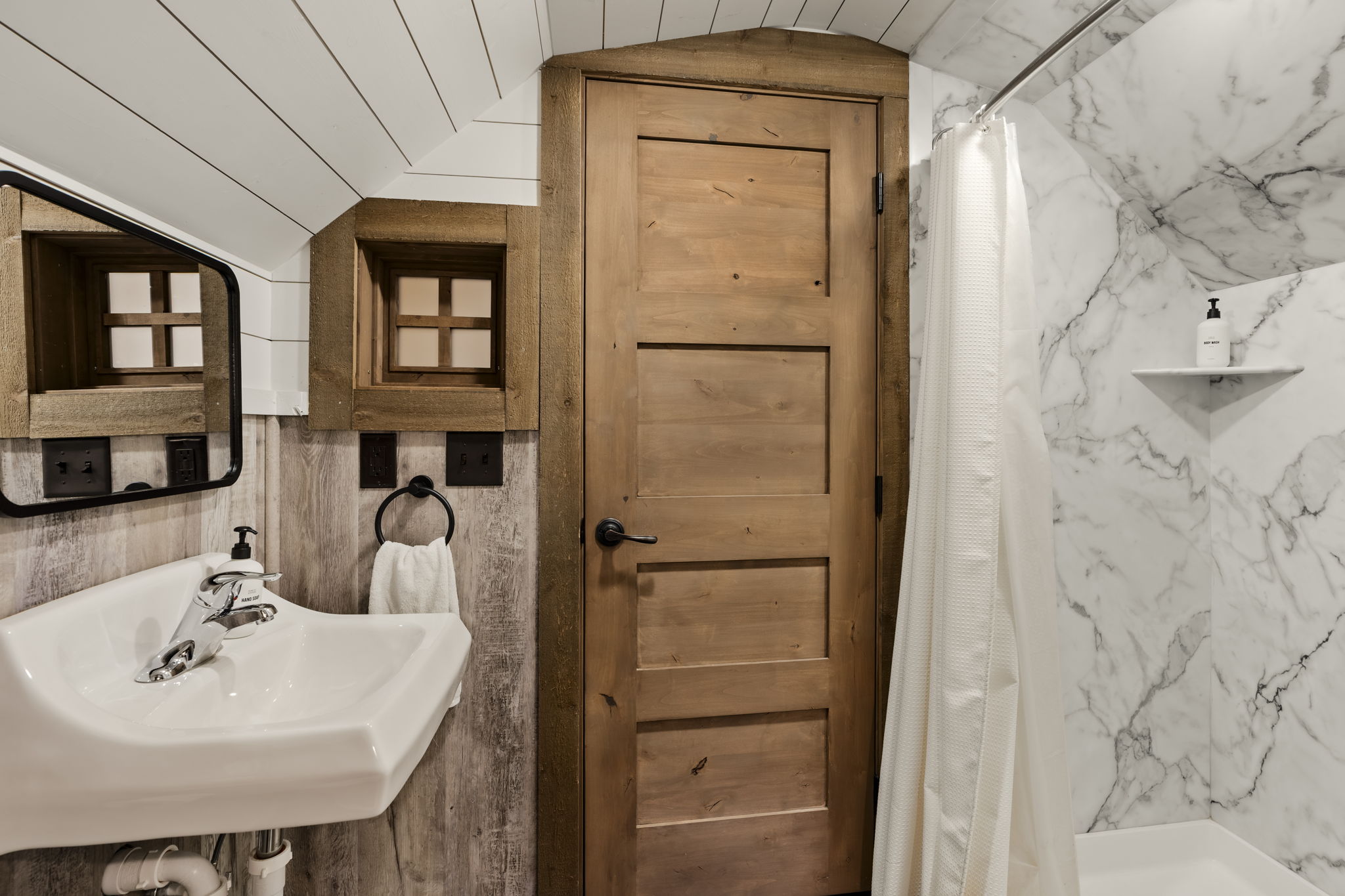 68-web-or-mls-Conestoga Wagons0746